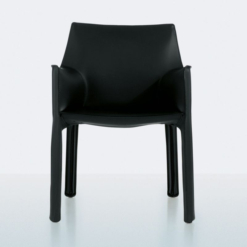 Cassina Cab Stuhl mit Armlehnen
