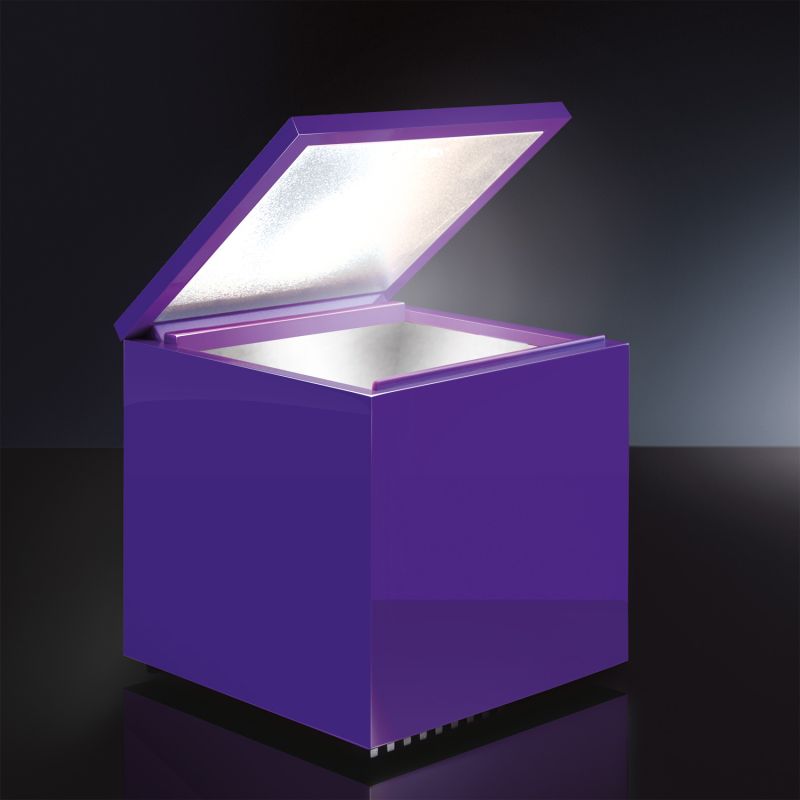 Cini&Nils Cuboled violett eingeschaltet