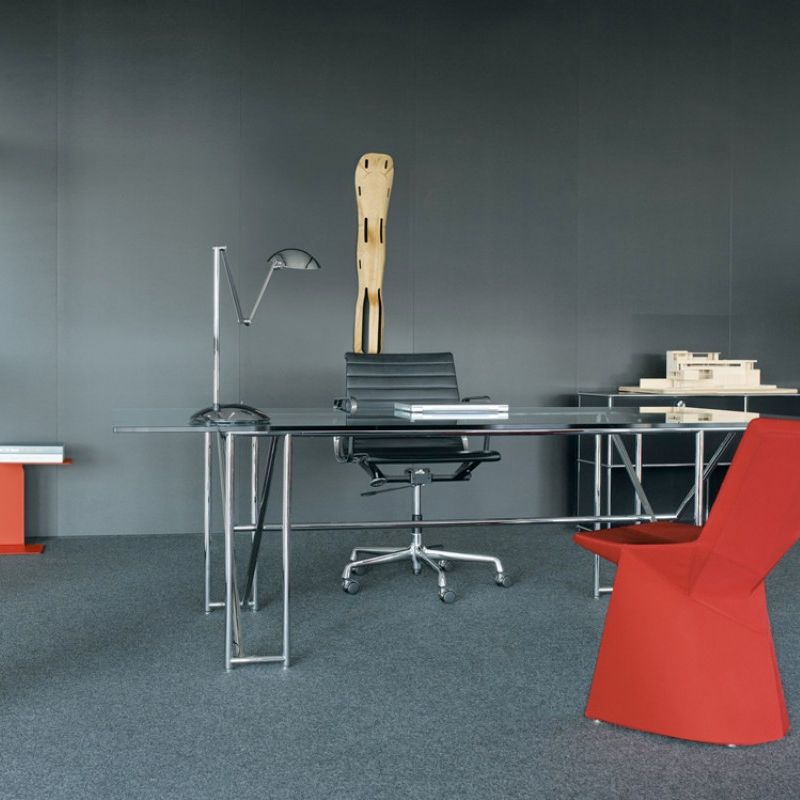 Orbis Tischleuchte von ClassiCon Orbis Tischleuchte von ClassiCon