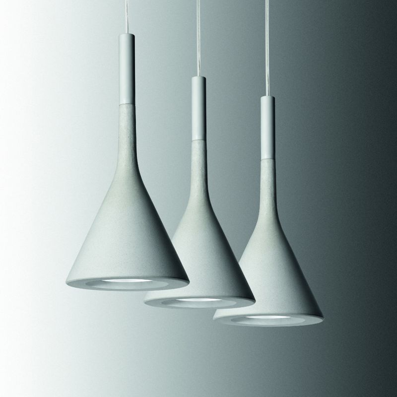 Pendelleuchte Aplomb Sospensione in weiß als Trio von Foscarini