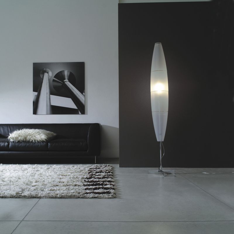 Foscarini Havanna Terra Standleuchte mit Dimmer im Wohnzimmer