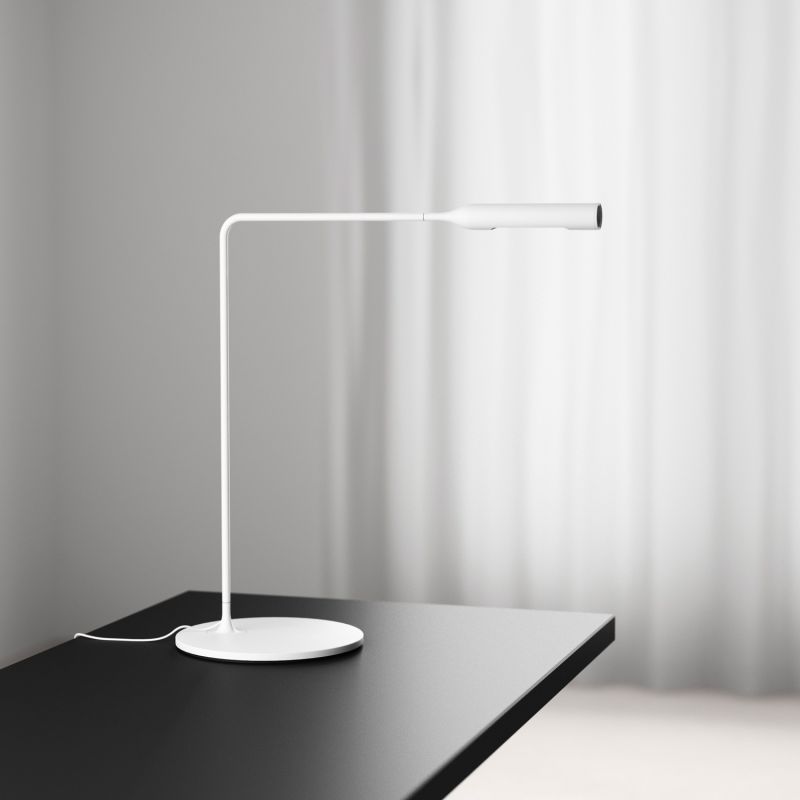 Lumina Flo Desk